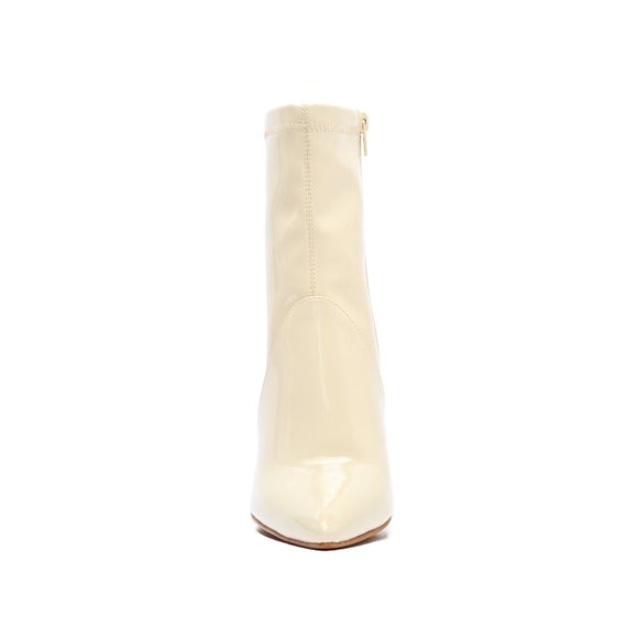 ⚡FINAL PRICE! Cream Vegan Patent Leather Ankle Boots - Picture 9 of 10
